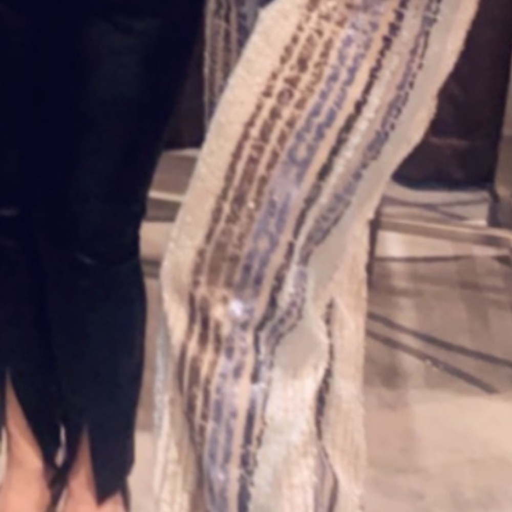 Very beautiful to wear once from Paris - Picture 9 of 9